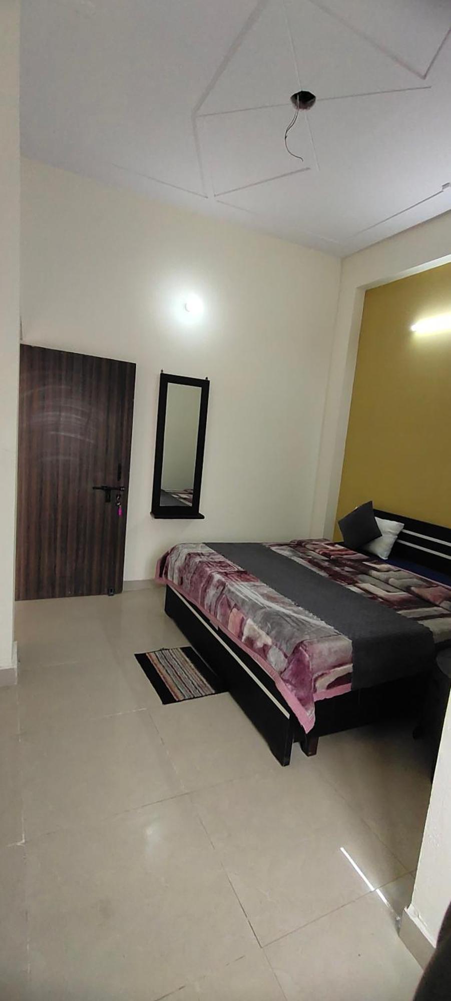 Shri Jee Dham Near Prem Mandir Hotel Vrindavan Luaran gambar